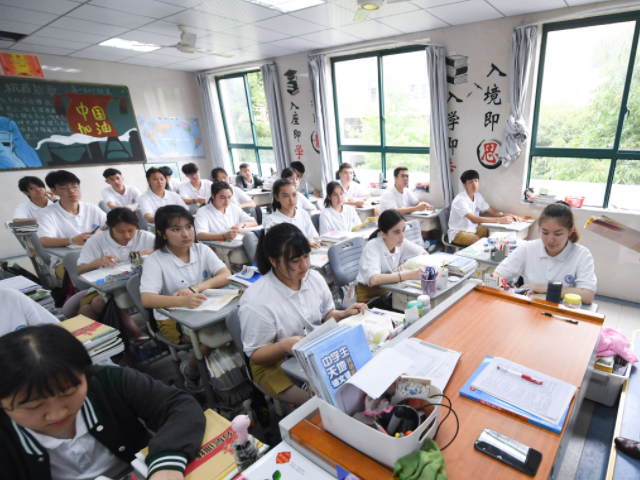 优质课程互通尽力打造民办校园跨区域深度协作的标杆与样板