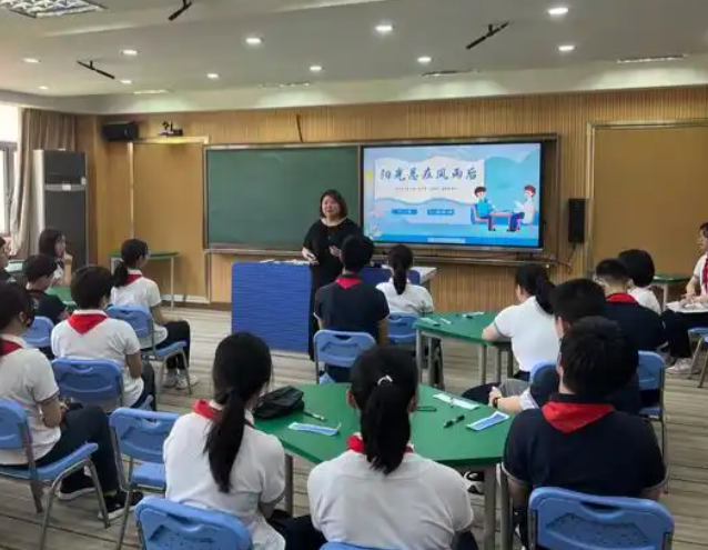 逻辑和前沿科研成果专属学科智能体就能够精准解答学生专业疑问 逻辑和前沿科研成果专属学科智能体就能够精准解答学生专业疑问